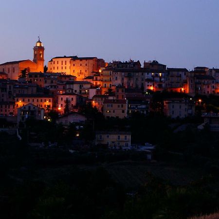 ホテルA Casa Di Desideria モンサンポーロ・デル・トロント エクステリア 写真